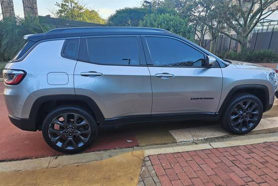 JEEP COMPASS 2.0 16V DIESEL S 4X4 AUTOMÁTICO JEEP COMPASS 2.0 16V DIESEL S 4X4 AUTOMÁTICO